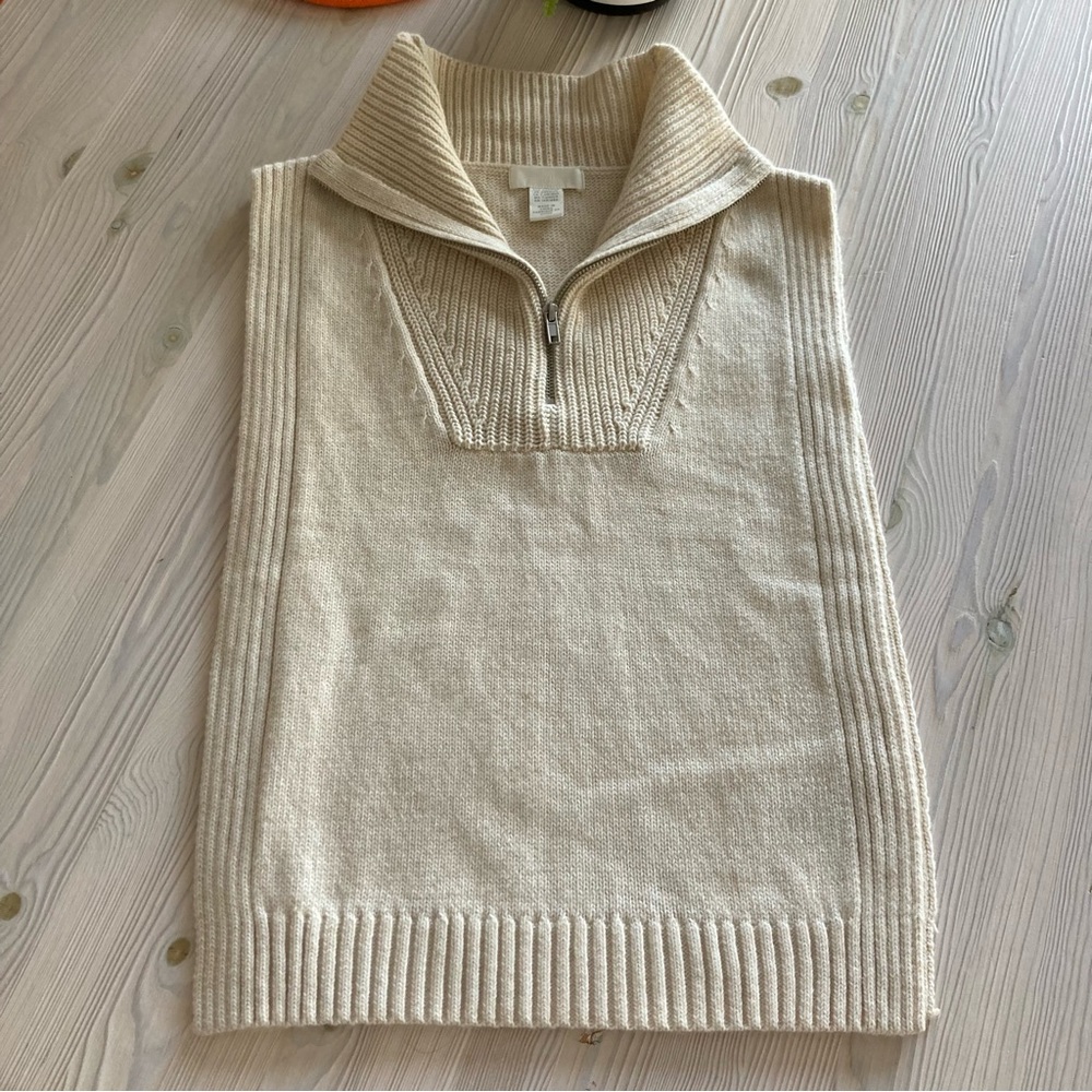 H&M collared vest